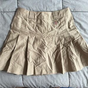 Dickies pleated skirt